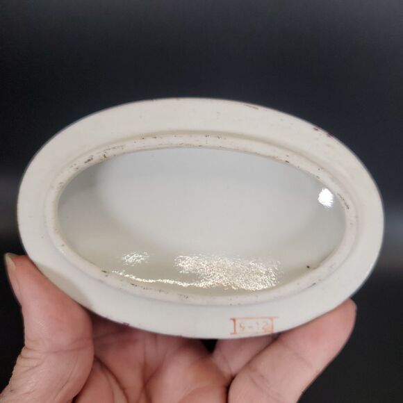 Toyo Enameled Ceramic Trinket Box 4.5" Floral Gold Gilt Japan - Picture 8 of 12